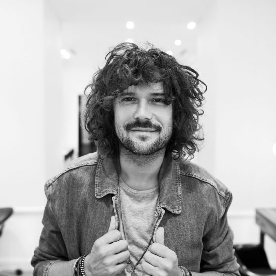 Dans le téléphone de David Lucas, le coiffeur préféré des stars