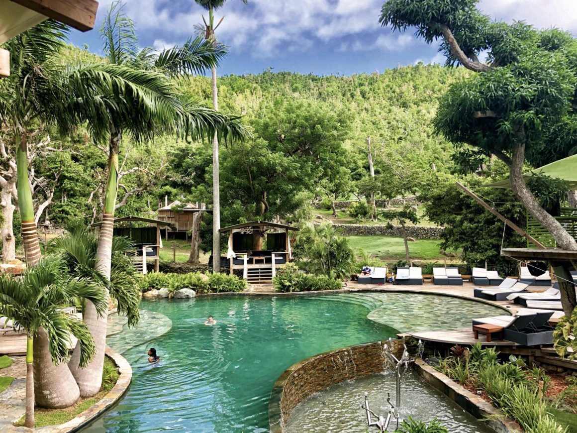 Une piscine à la Loterie Farm à Saint Martin
