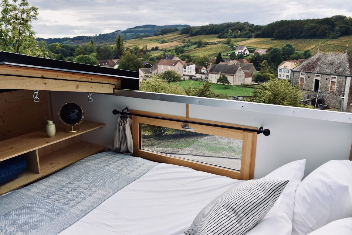Le toit rétractable de la Cabotte Bleu & Spa