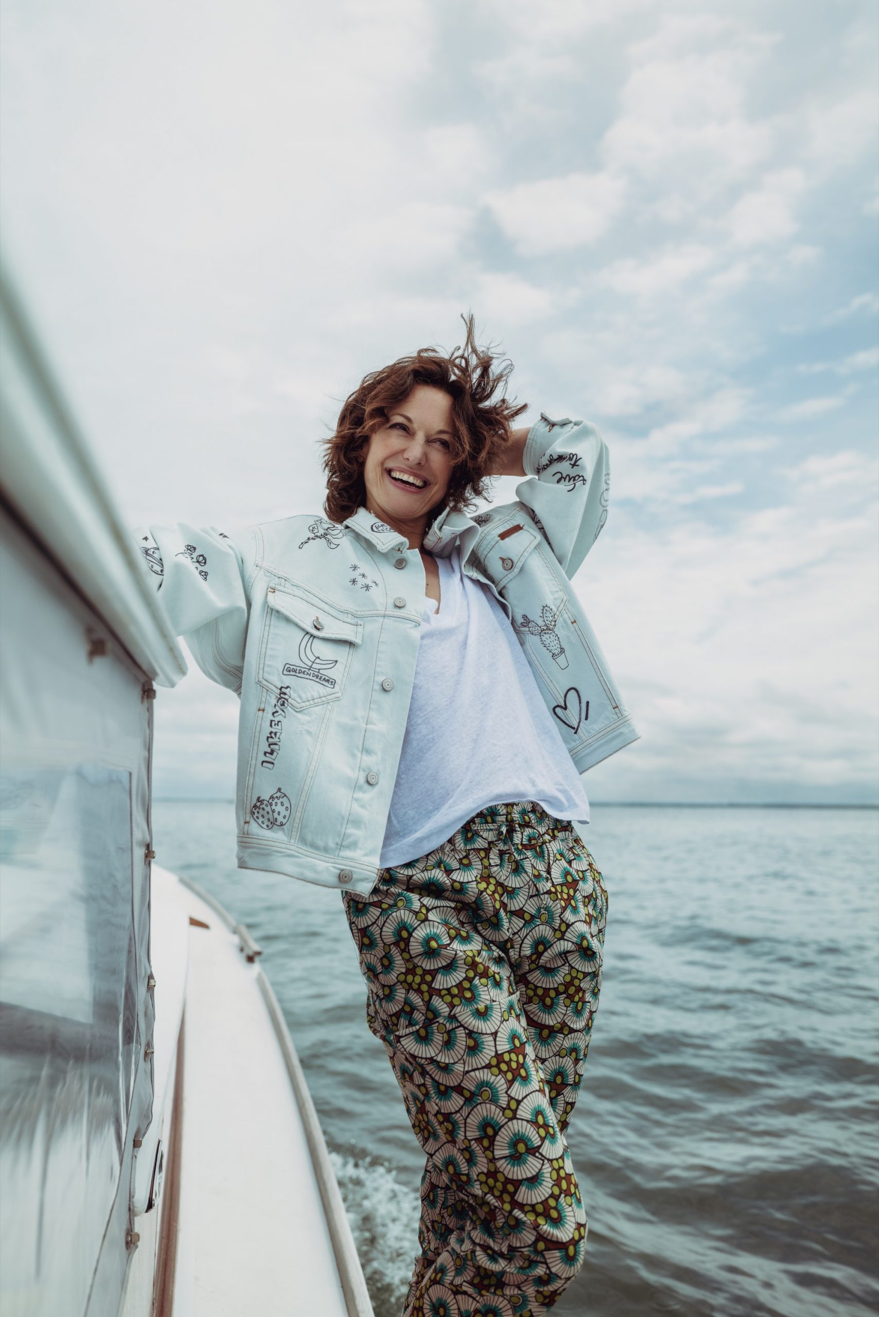 Prête à se prendre une veste... avec style !