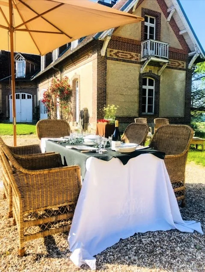 Déjeuner en extérieur au Good House