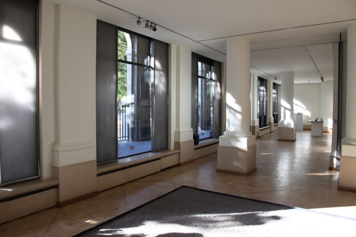 Boutique Heeley Palais Royal Paris
