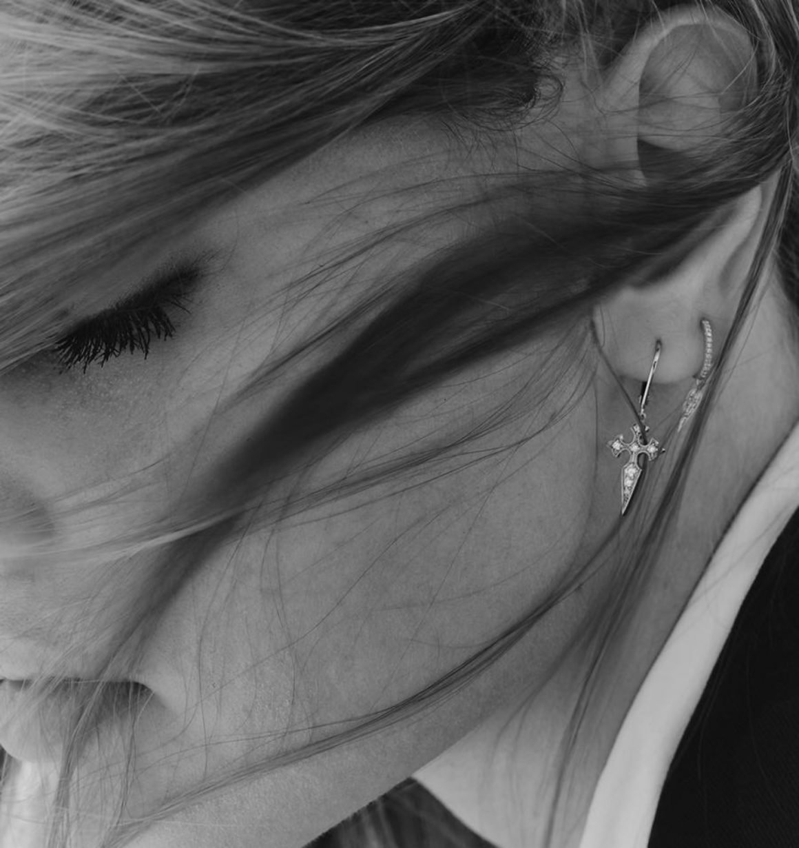 Boucle d'oreille Stone Paris